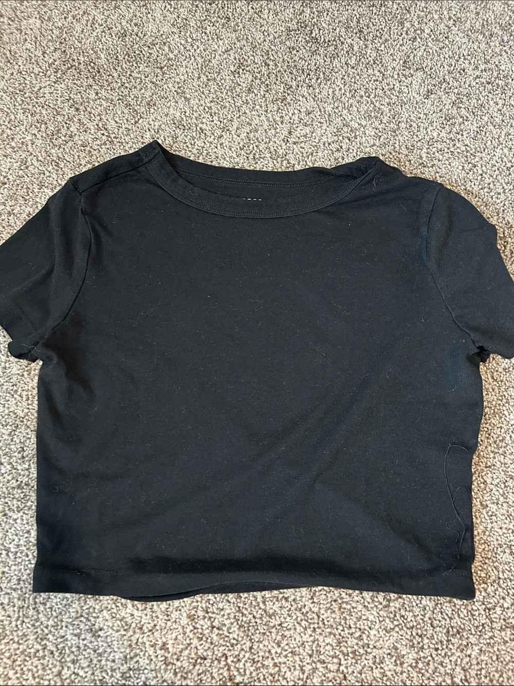 wild fable Black Cropped Short Sleeve Top